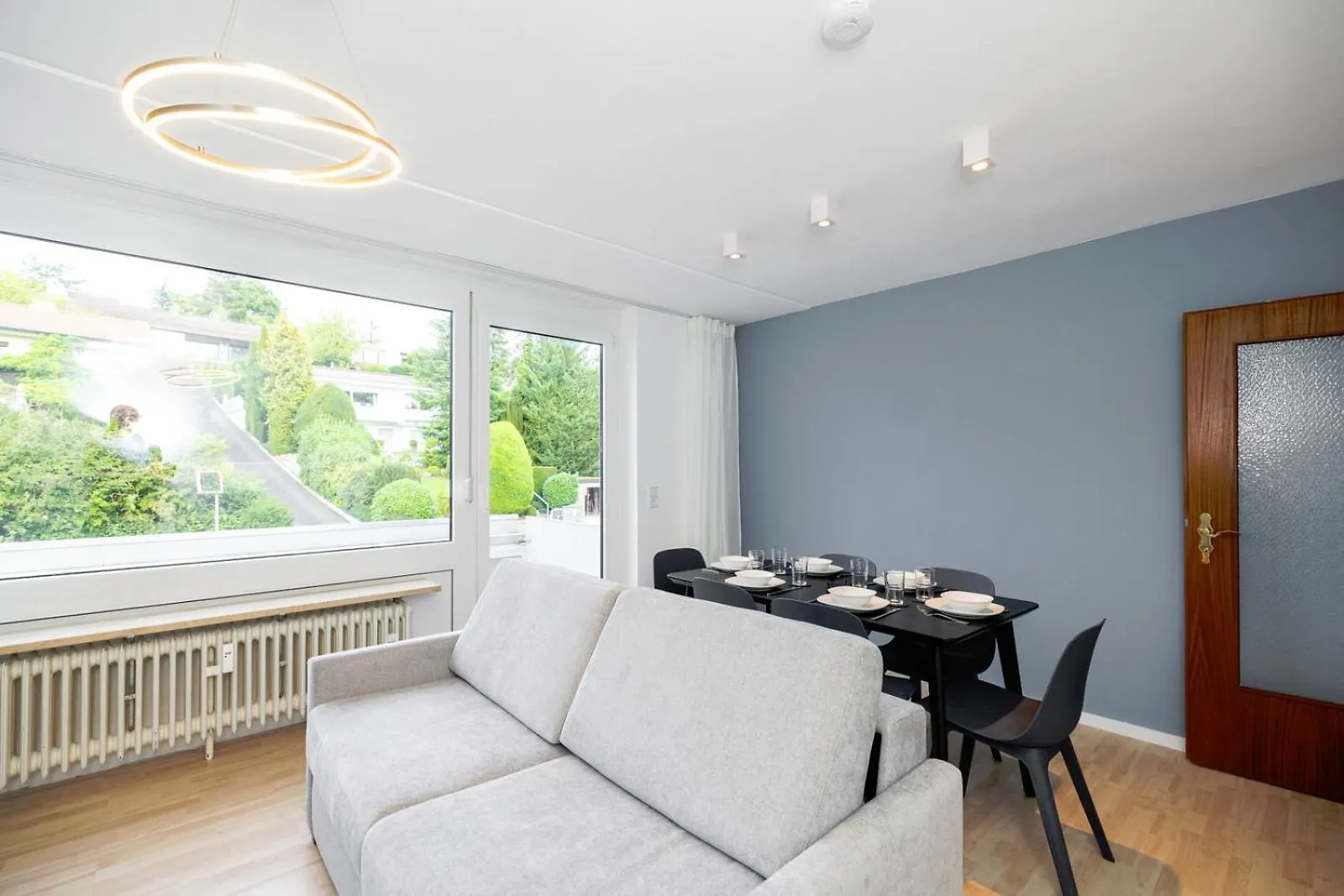 Grosszuegige Wohnungen Am Stadtrand Wurzburg Apartment